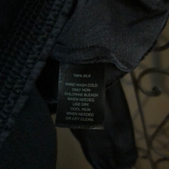 White House Black Market Dress Shirt - Picture 5 of 5
